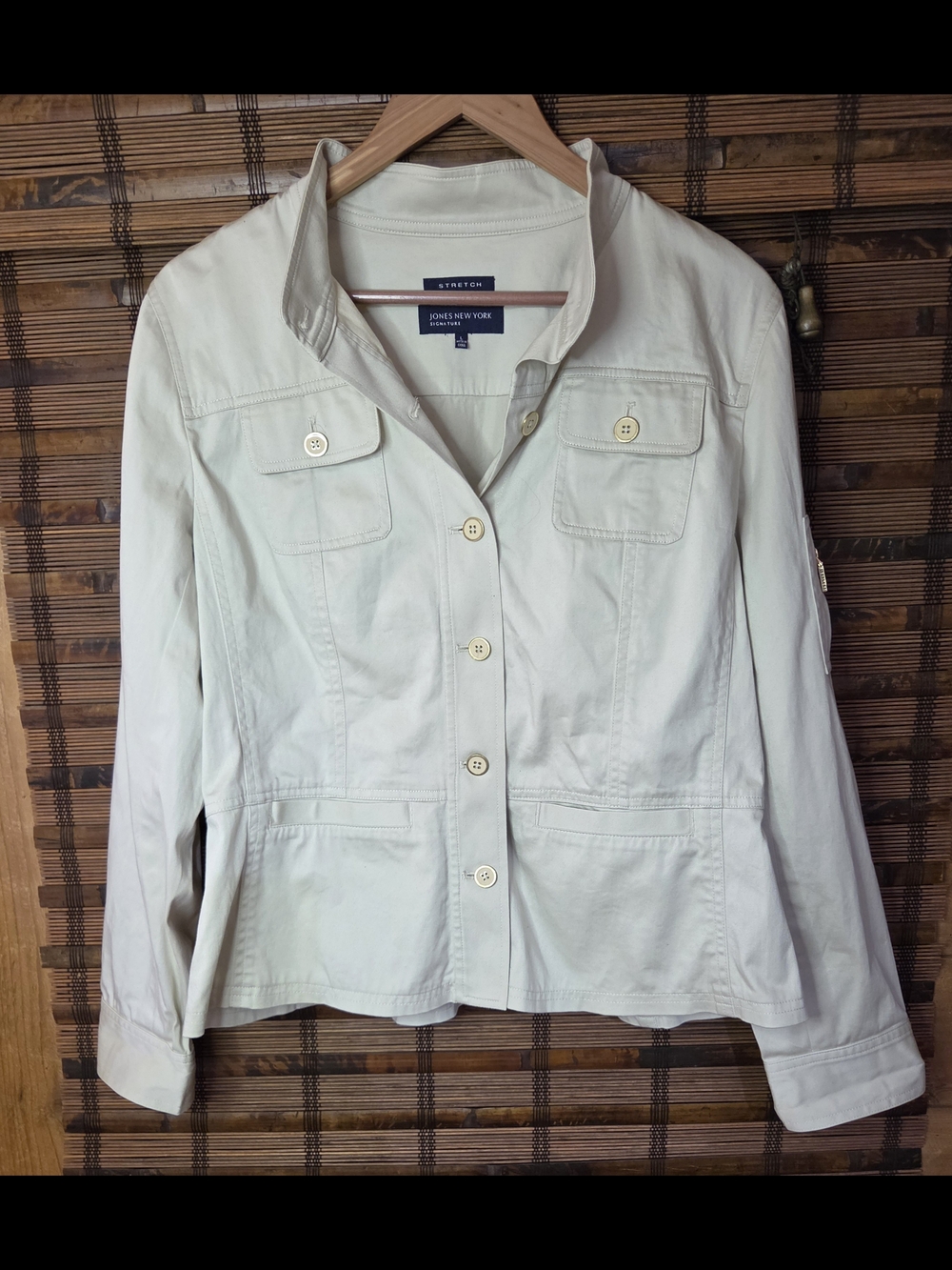 VINTAGE Jones New York Signature Women’s Beige Jacket Large
